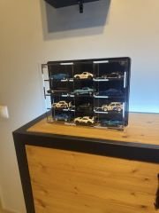 HotWheels Stand Şeffaf - Siyah